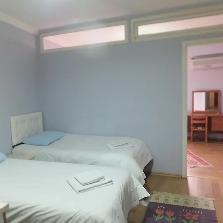 Duran Apart Aparthotel 3*